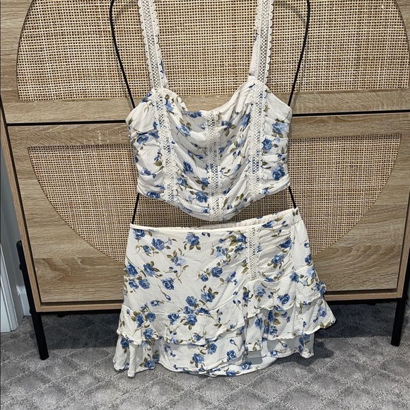 Full Tilt Dresses & Skirts - Full Tilt Cream and Blue Floral Skirt Set